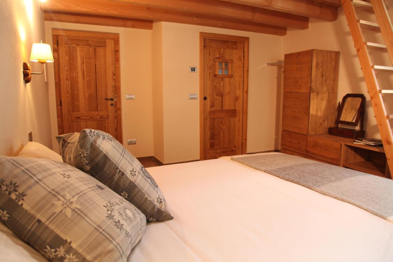 Bed and Breakfast Mi Casa Tu Casa Брюссон Экстерьер фото